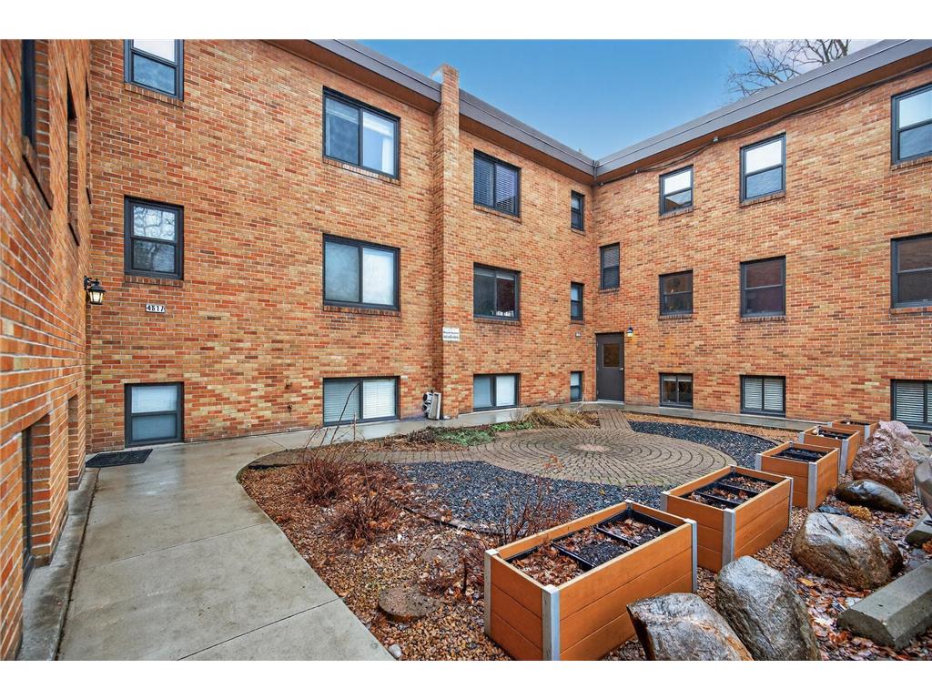 4517 Grand Avenue S #206 Minneapolis MN 55419 7020909 image21