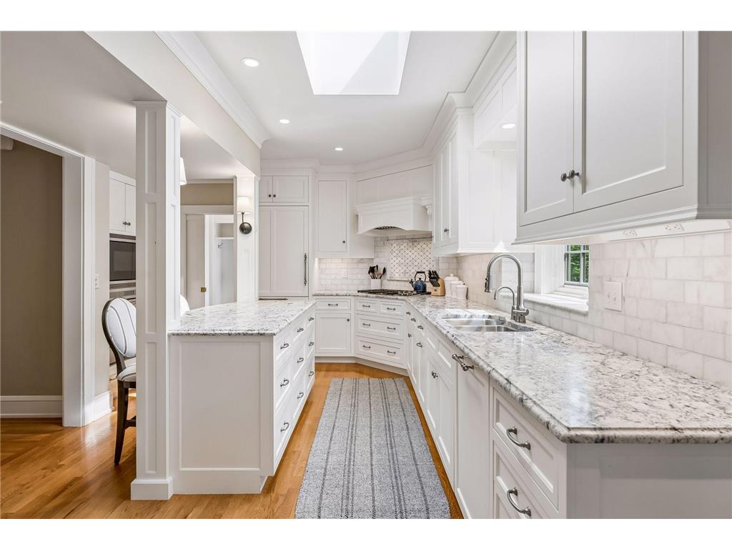 4517 Wooddale Avenue Edina MN 55424 7078640 image20