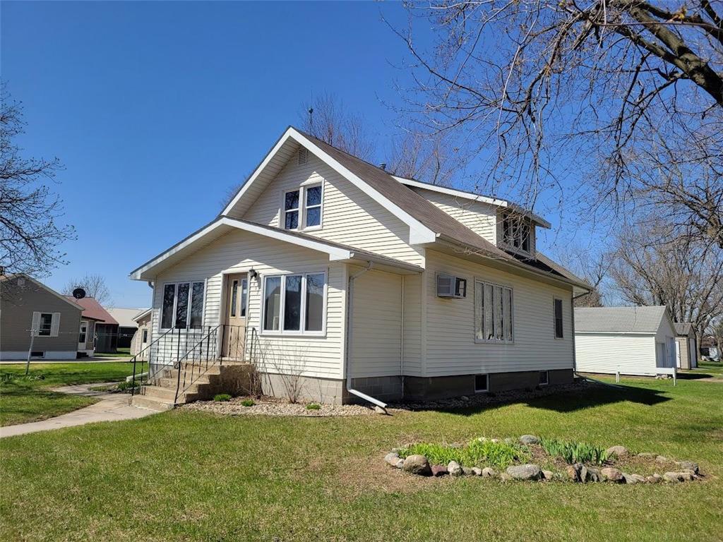 452 Bell Avenue Westbrook MN 56183 6365989 image1