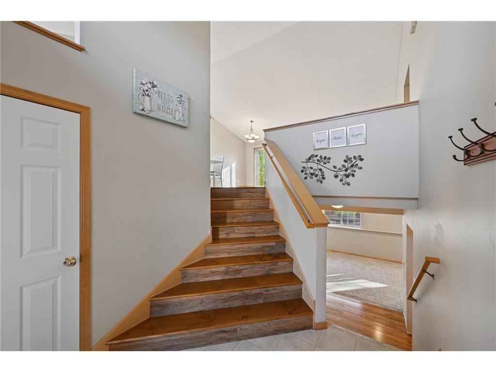 452 Park Circle Norwood Young America MN 55368 6805091 image2