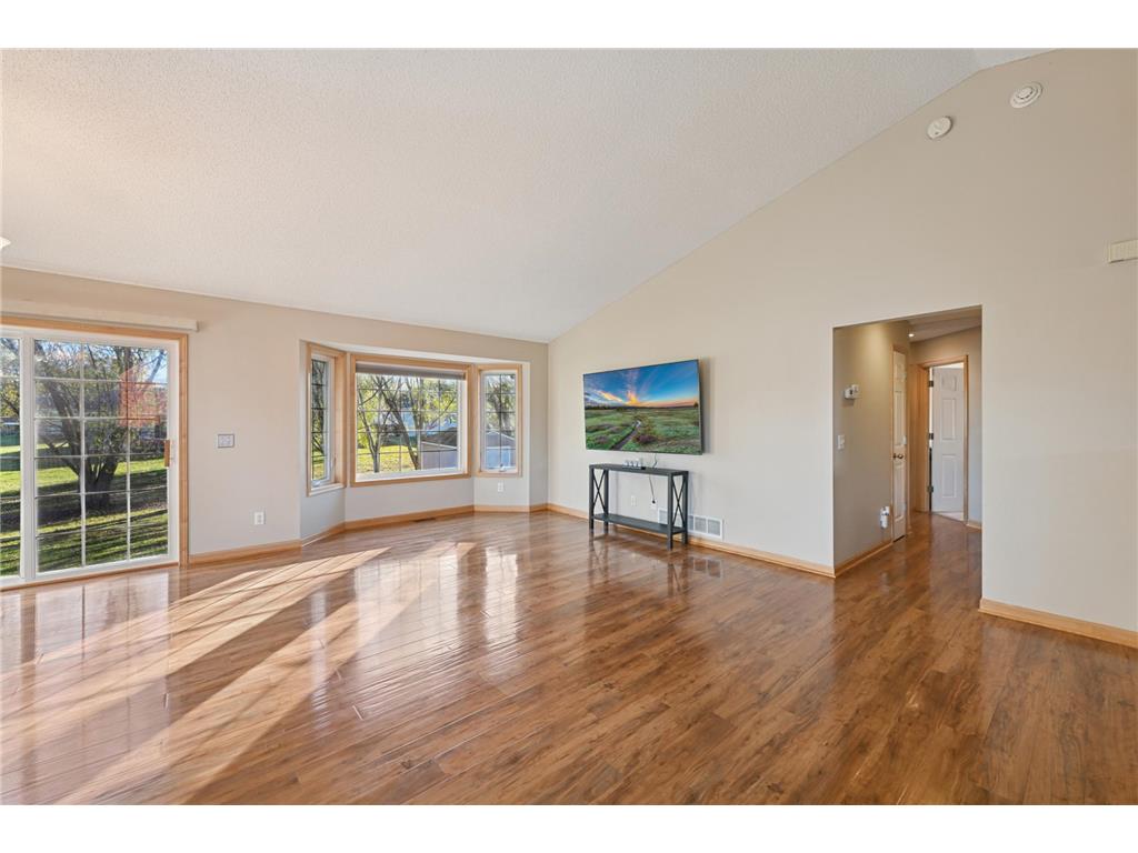 452 Park Circle Norwood Young America MN 55368 6805091 image6