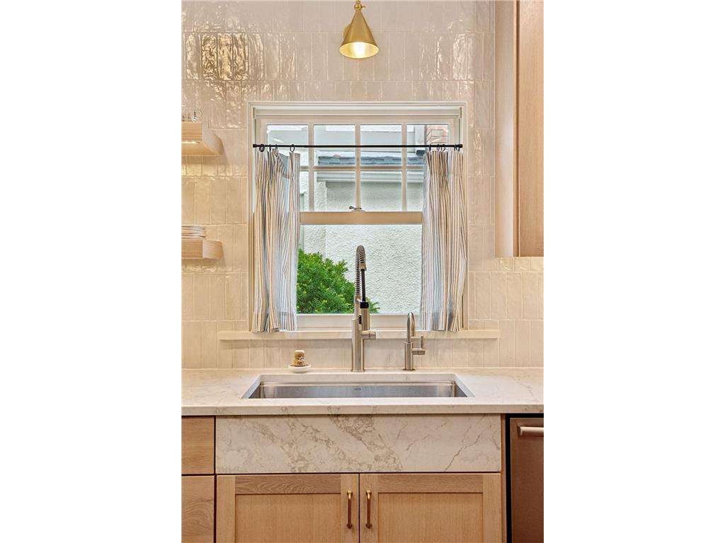 4520 Casco Avenue Edina MN 55424 7038520 image19