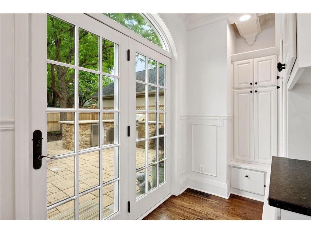 4520 Casco Avenue Edina MN 55424 7038520 image27