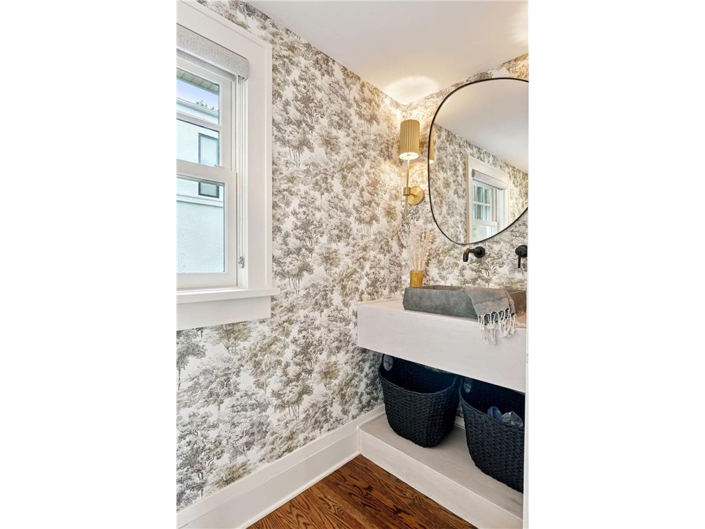 4520 Casco Avenue Edina MN 55424 7038520 image29