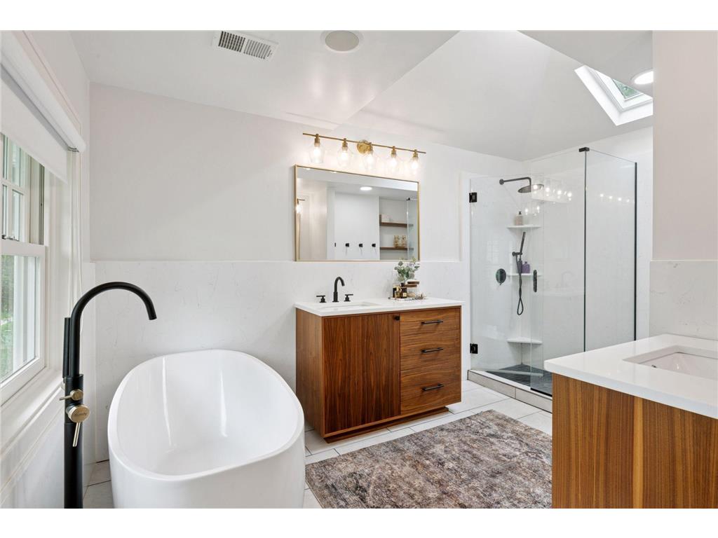 4520 Casco Avenue Edina MN 55424 7038520 image34