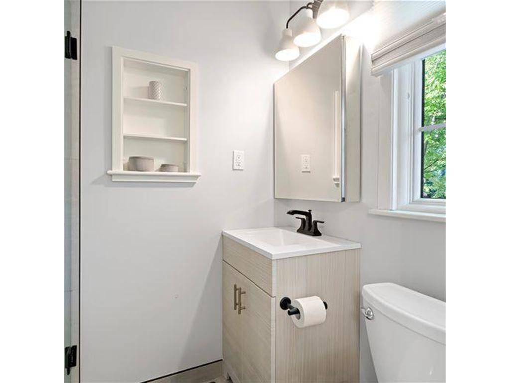 4520 Vandervork Avenue Edina MN 55436 7105560 image32