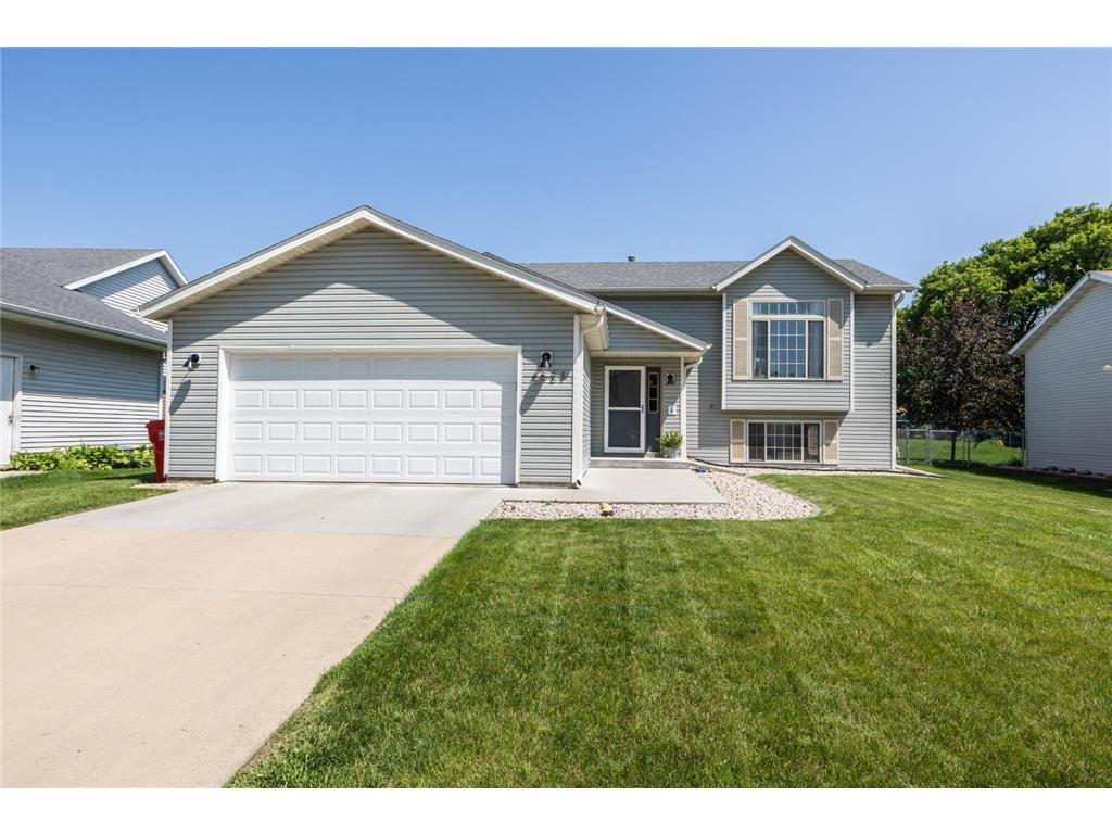 4521 57th Street NW Rochester MN 55901 6742261 image1