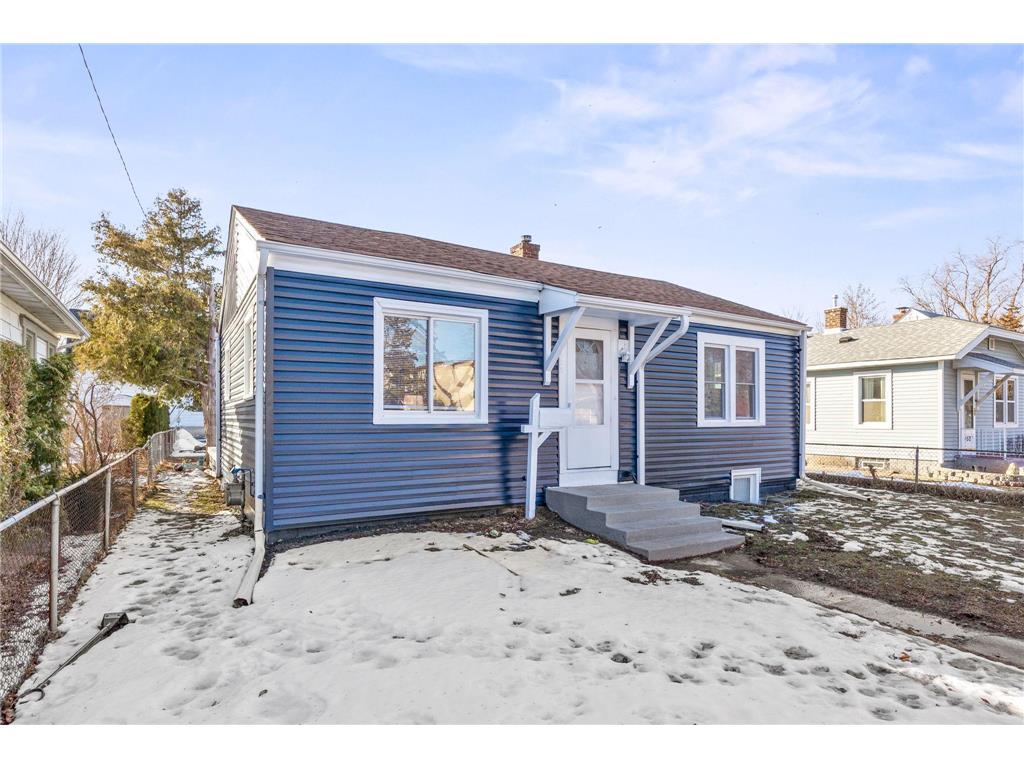 4523 Newton Avenue N Minneapolis MN 55412 7026404 image1