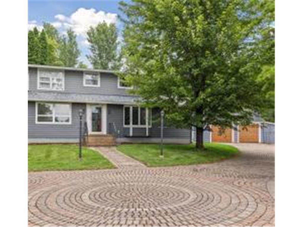 4524 129th Street N White Bear Lake MN 55110 - Bald Eagle 6794901 image1