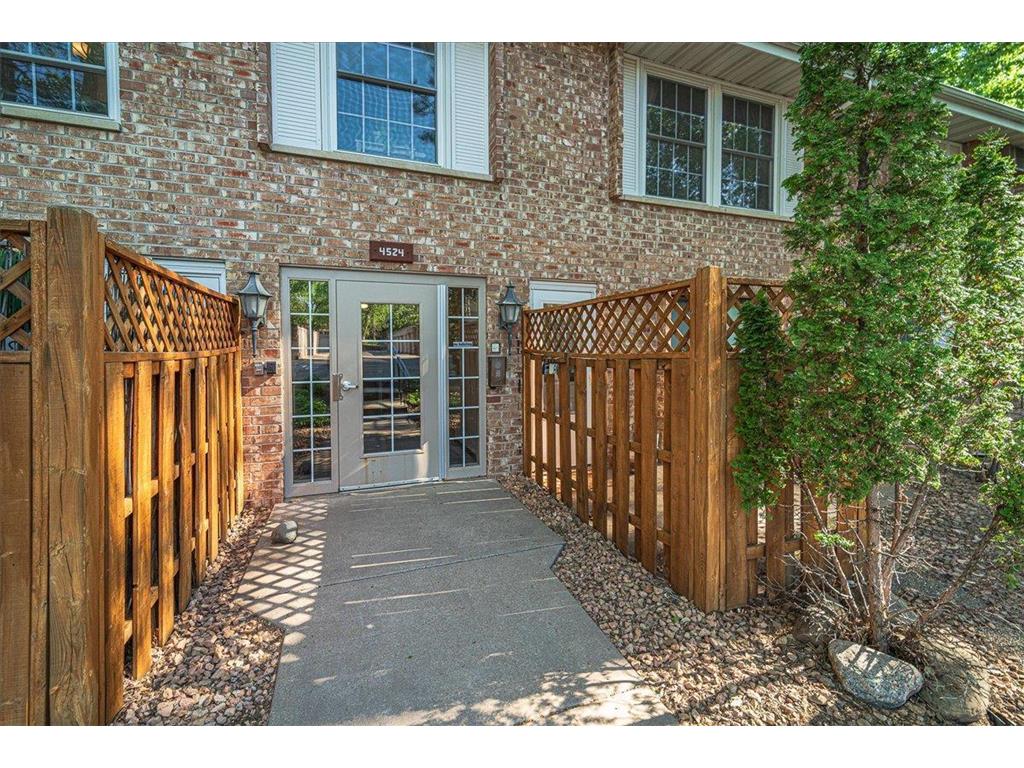 4524 Cedar Lake Road S #3 Saint Louis Park MN 55416 7040791 image1
