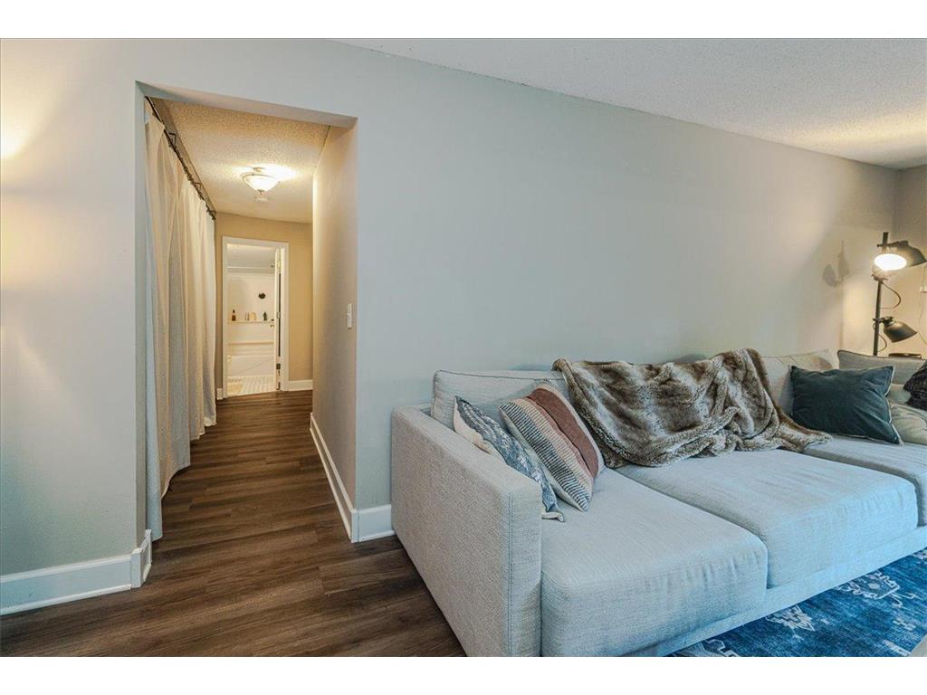 4524 Cedar Lake Road S #3 Saint Louis Park MN 55416 7040791 image10