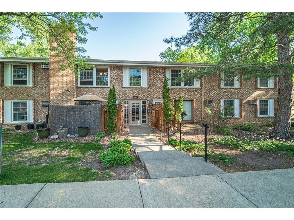 4524 Cedar Lake Road S #3 Saint Louis Park MN 55416 7040791 image2