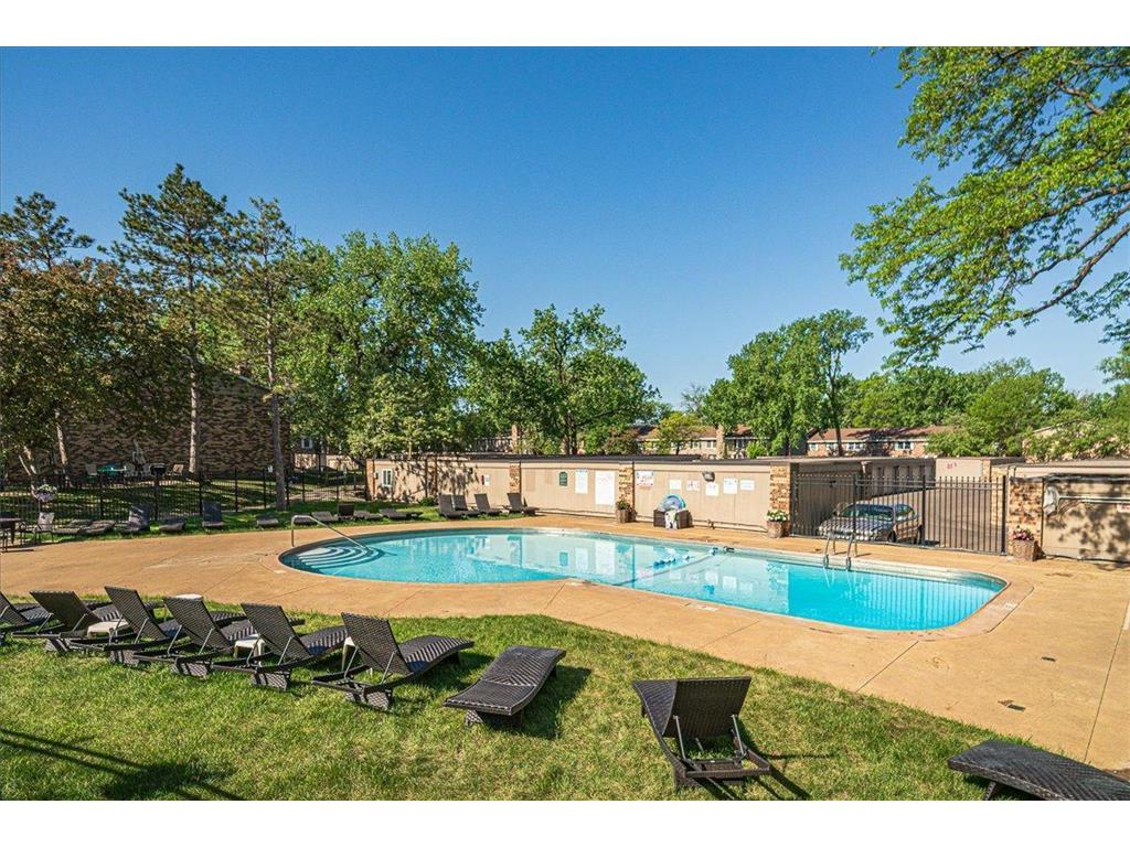 4524 Cedar Lake Road S #3 Saint Louis Park MN 55416 7040791 image21