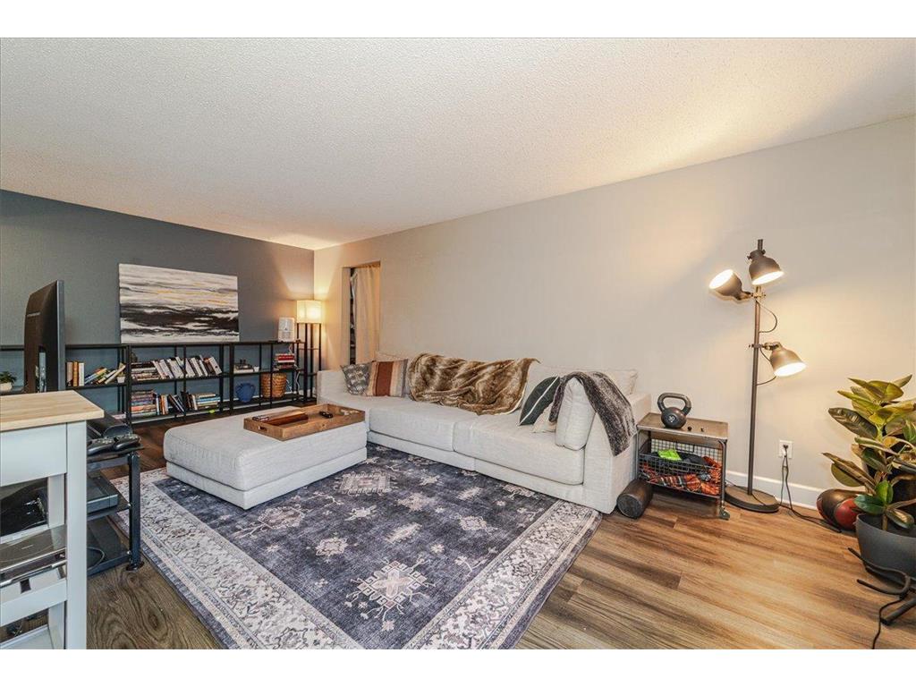4524 Cedar Lake Road S #3 Saint Louis Park MN 55416 7040791 image7