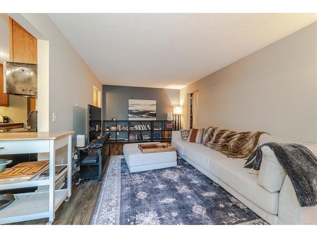 4524 Cedar Lake Road S #3 Saint Louis Park MN 55416 7040791 image8