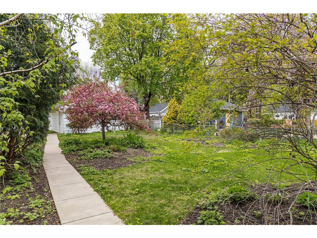 4524 Dupont Avenue S Minneapolis MN 55419 6810353 image33