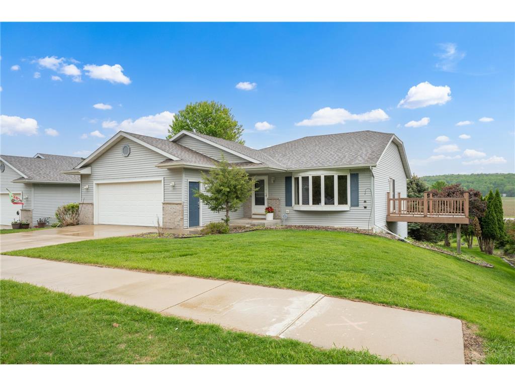 4524 Meadow Lakes Drive NW Rochester MN 55901 6705517 image1