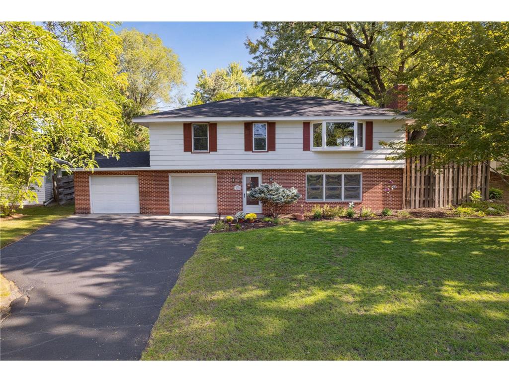 4524 W 88th Street Bloomington MN 55437 6448079 image1