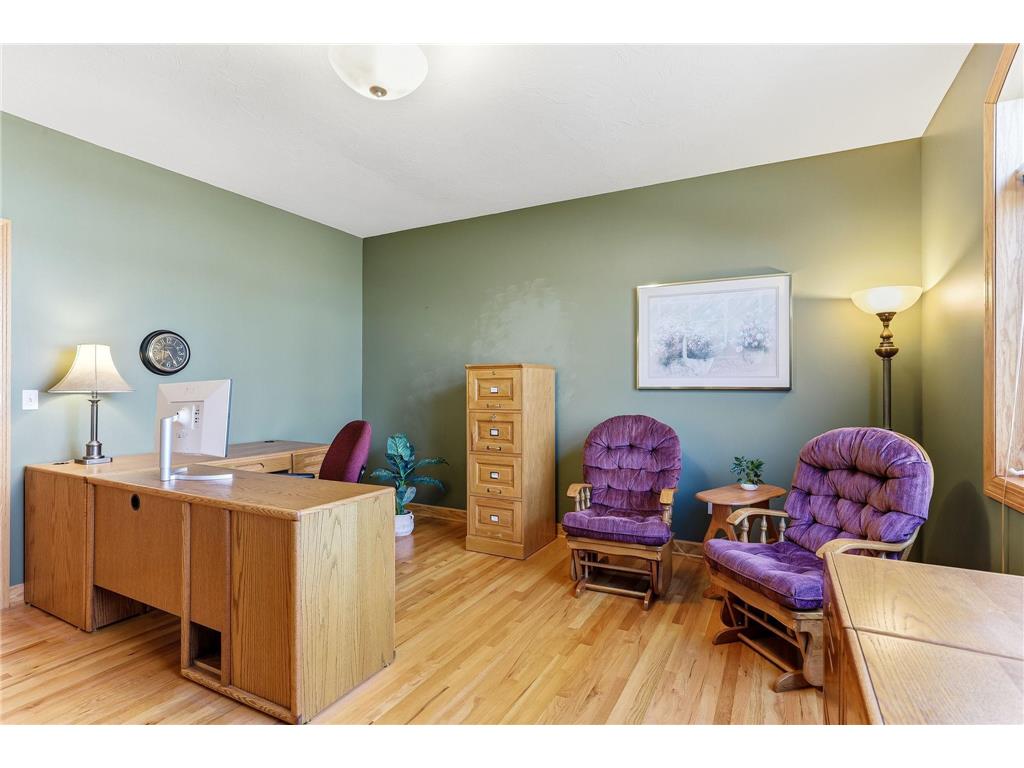 4525 Alicia Drive Eagan MN 55077 - Fish 7033526 image23