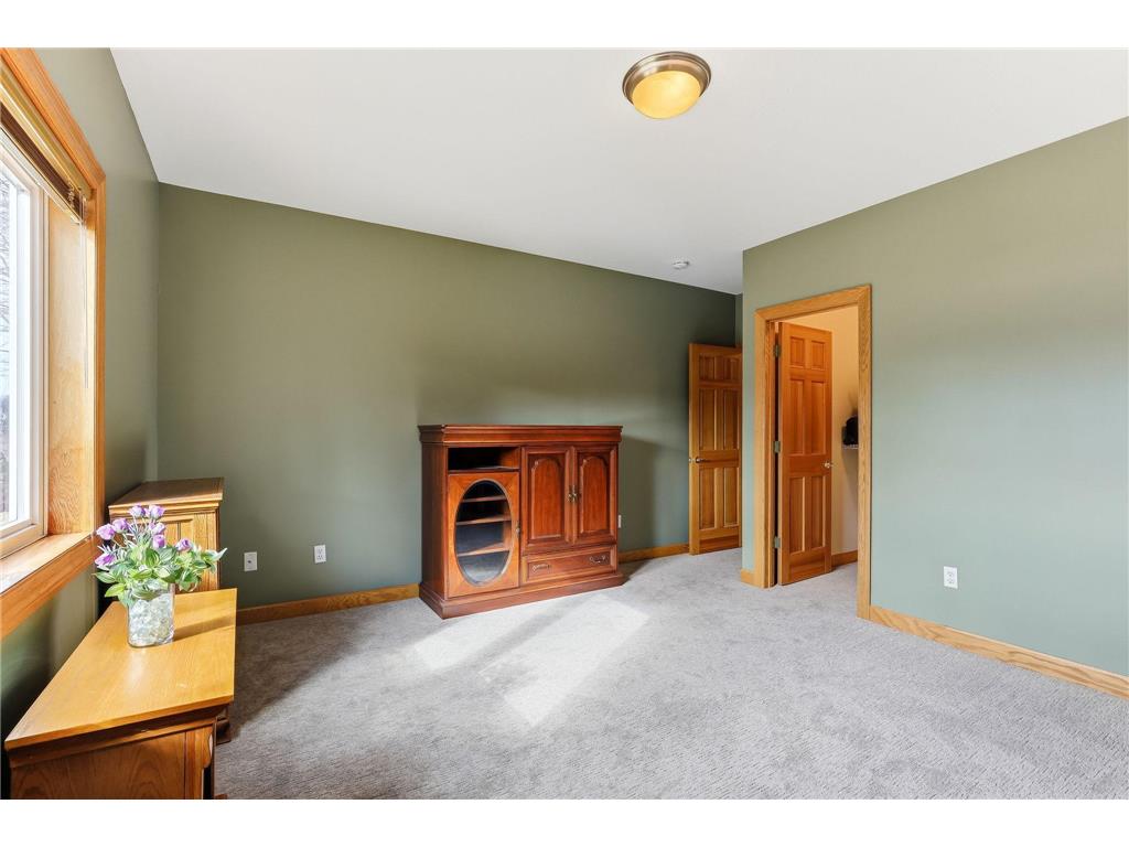 4525 Alicia Drive Eagan MN 55077 - Fish 7033526 image51