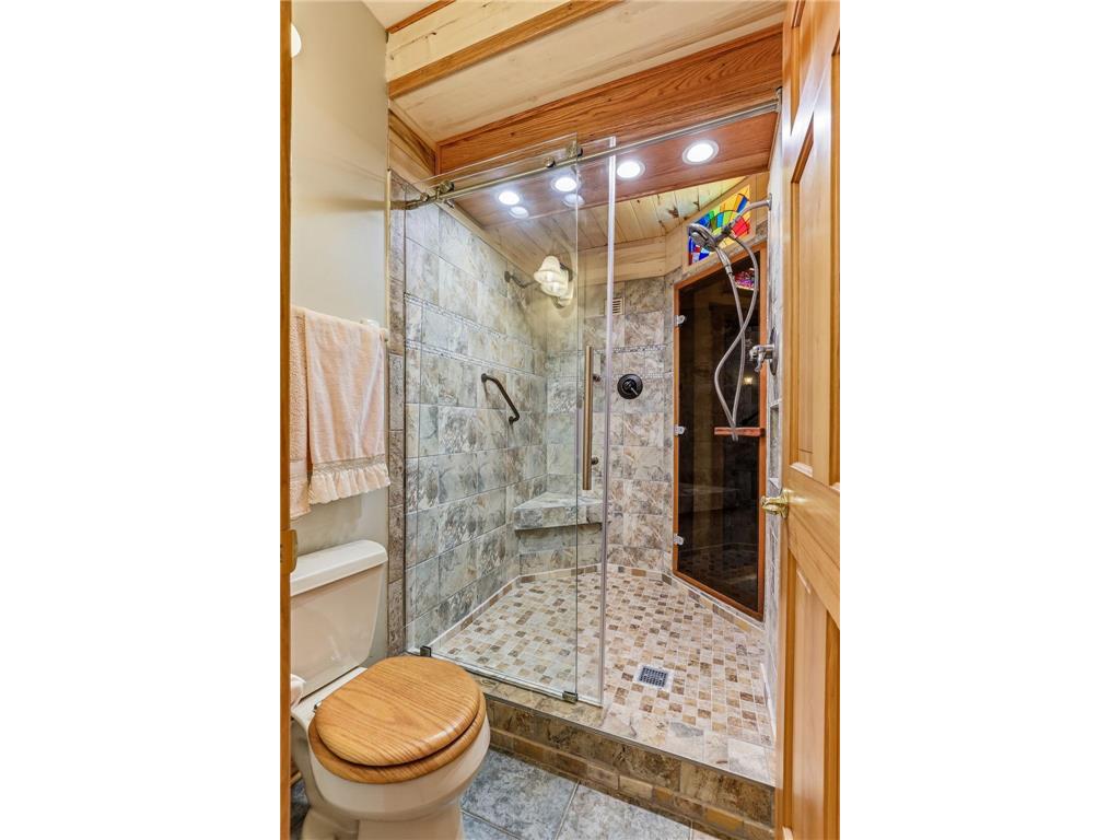 4525 Alicia Drive Eagan MN 55077 - Fish 7033526 image57