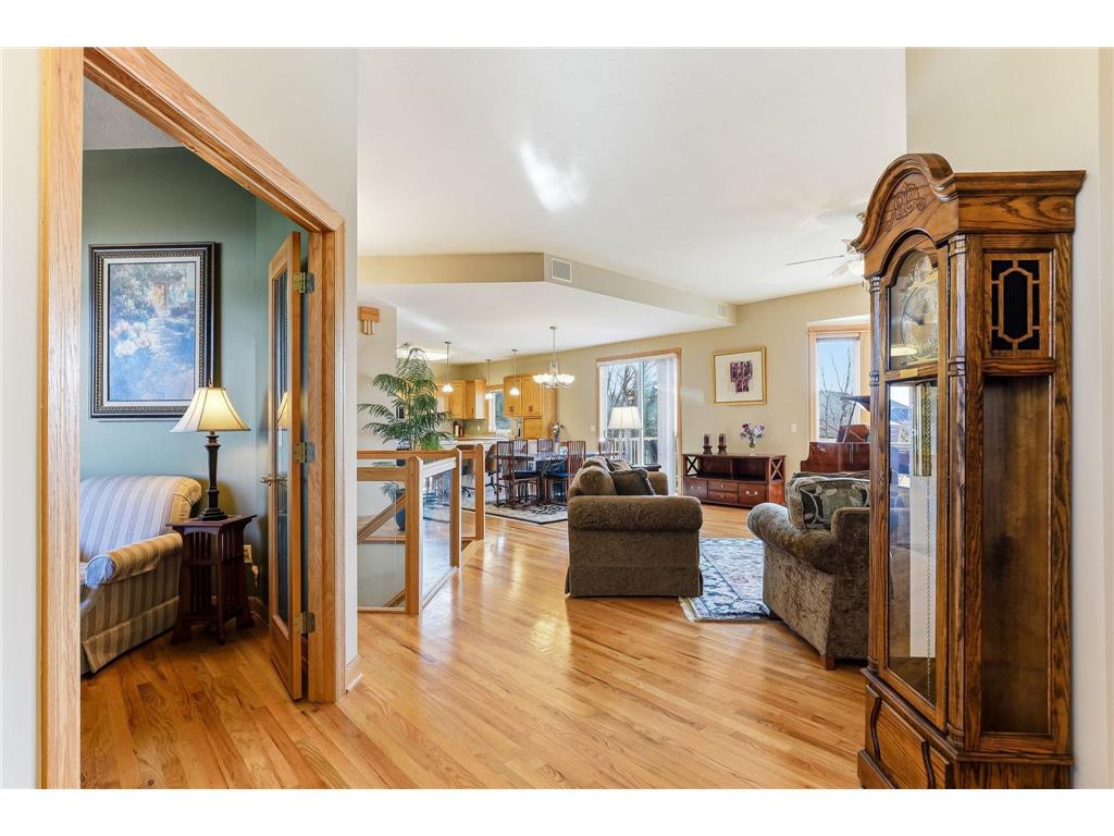 4525 Alicia Drive Eagan MN 55077 - Fish 7033526 image8