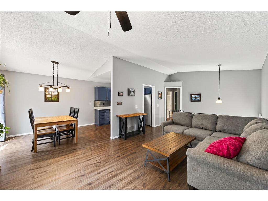 4525 Churchill Street Shoreview MN 55126 6800886 image1