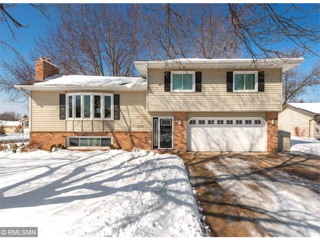 4525 Oakhurst Avenue Vadnais Heights MN 55127 6677722 image1