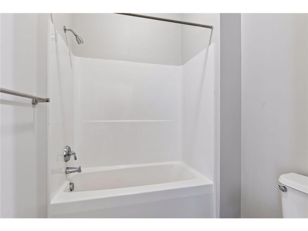 4525 Park Commons Drive #205 Saint Louis Park MN 55416 7042398 image5