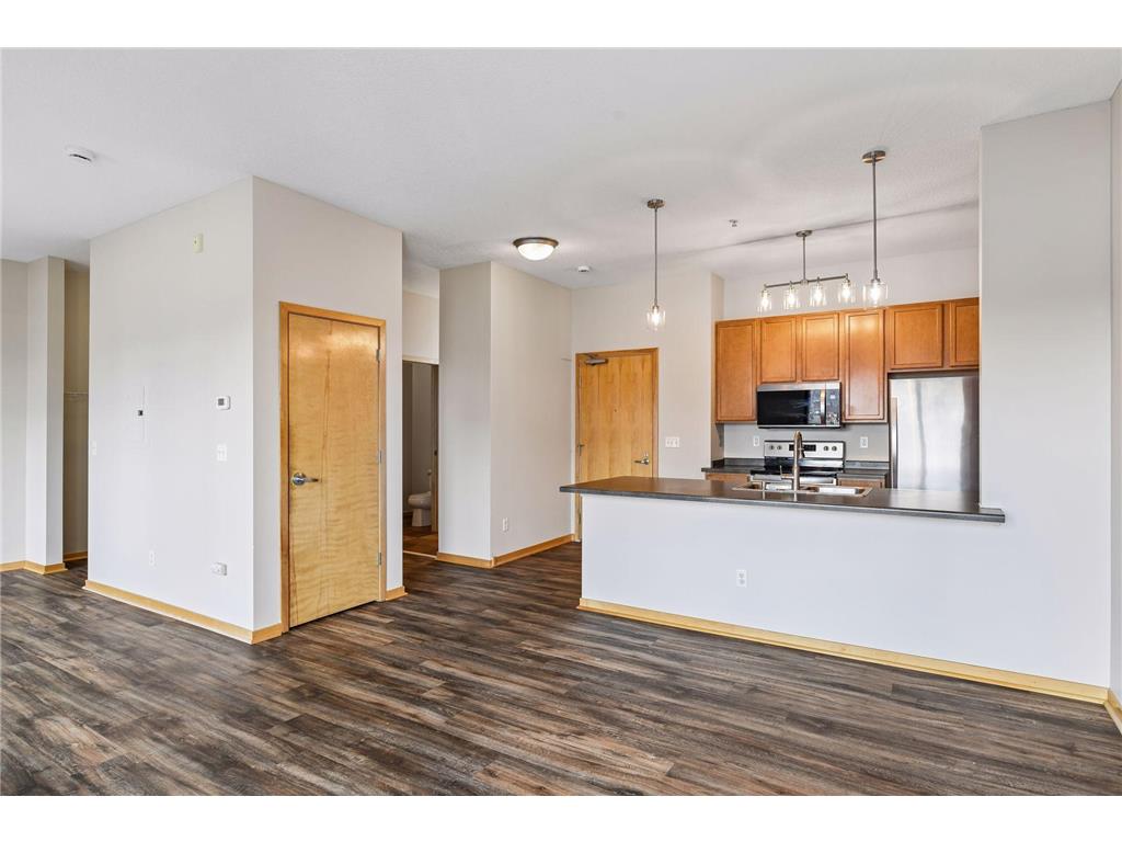 4525 Park Commons Drive #205 Saint Louis Park MN 55416 7042398 image7