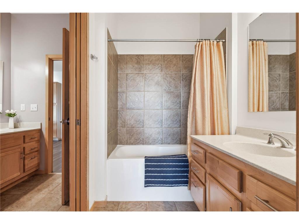 4525 Park Commons Drive #217 Saint Louis Park MN 55416 7002246 image17