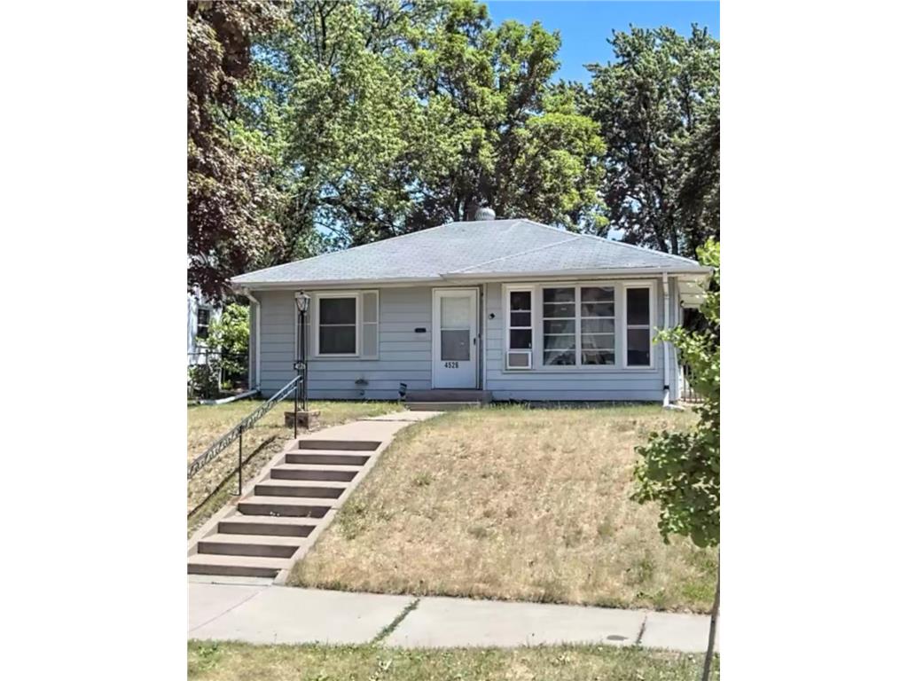 4526 Vincent Avenue N Minneapolis MN 55412 6697201 image1
