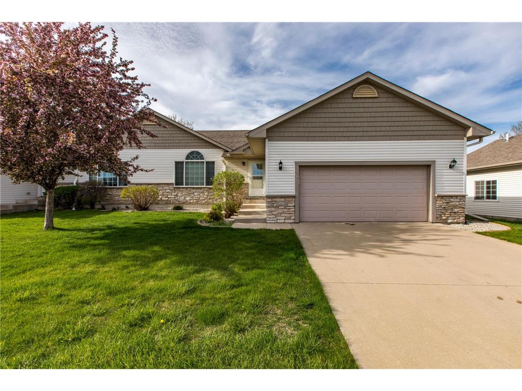 4527 Prairie View Place NW Rochester MN 55901 6532102 image1