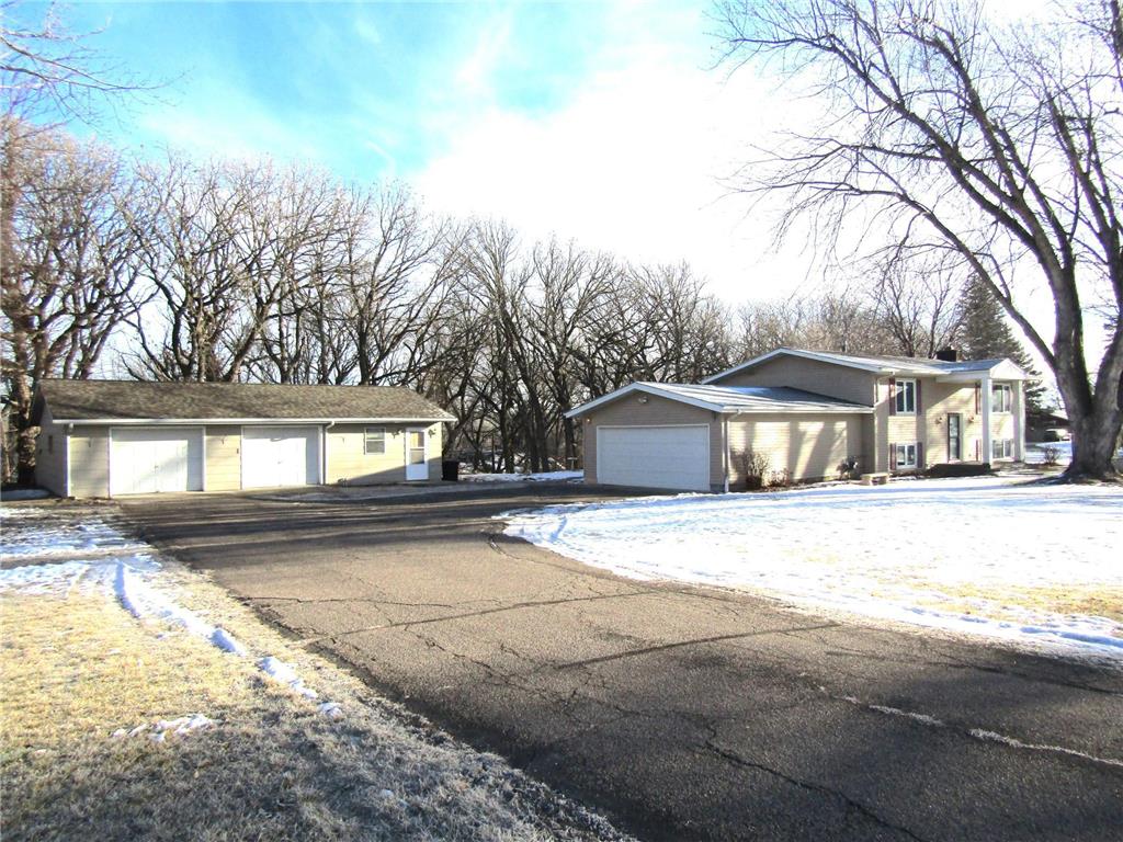 4528 368th Avenue Montevideo MN 56265 6482226 image1