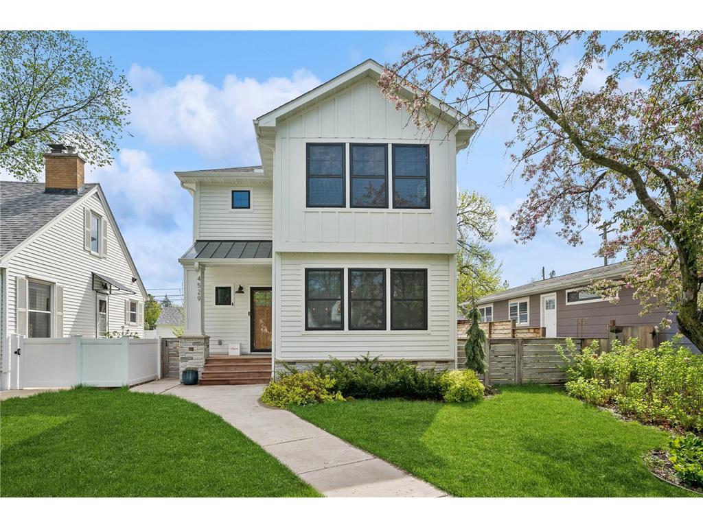 4529 Columbus Avenue Minneapolis MN 55407 6548386 image1