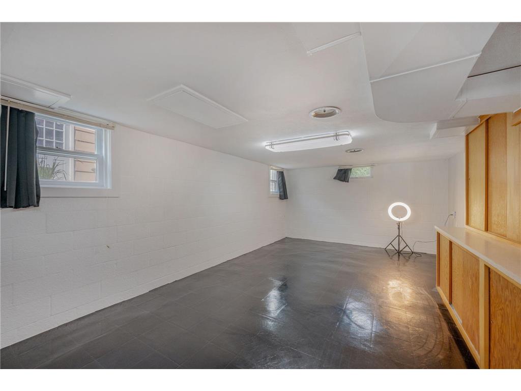 453 17th Street Windom MN 56101 6785421 image24