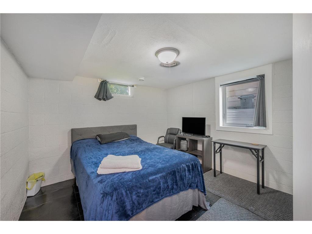 453 17th Street Windom MN 56101 6785421 image25