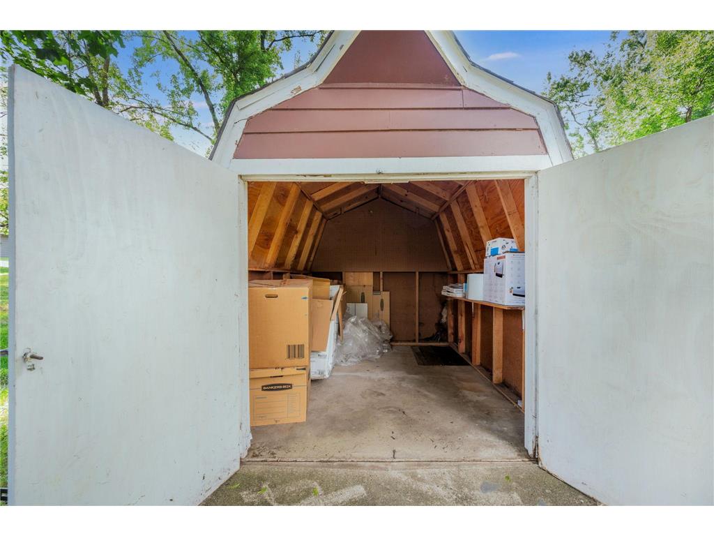 453 17th Street Windom MN 56101 6785421 image33