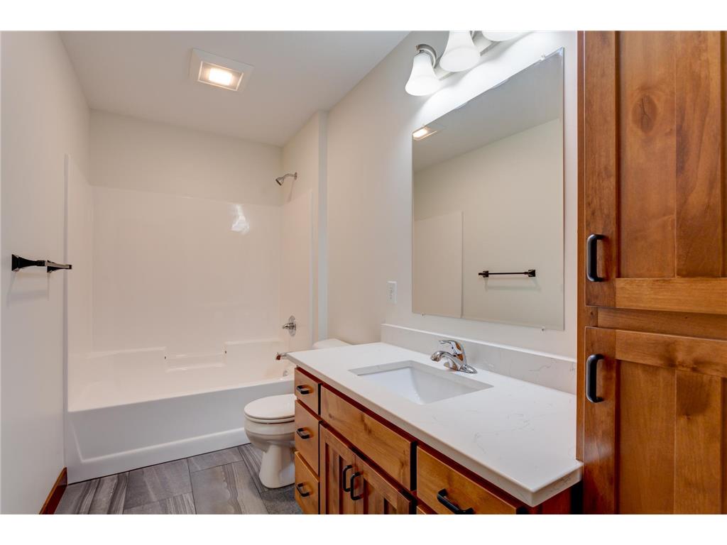 453 Coyote Way New Richmond WI 54017 7028468 image20