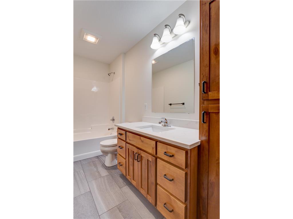 453 Coyote Way New Richmond WI 54017 7028468 image21