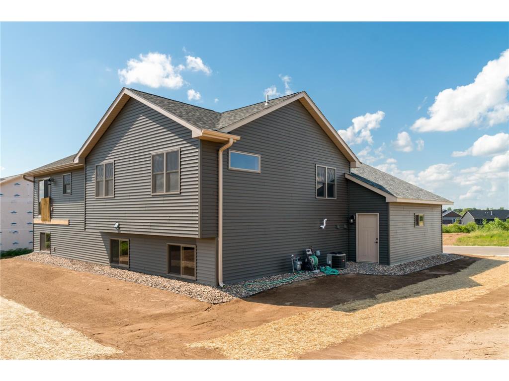 453 Coyote Way New Richmond WI 54017 7028468 image41