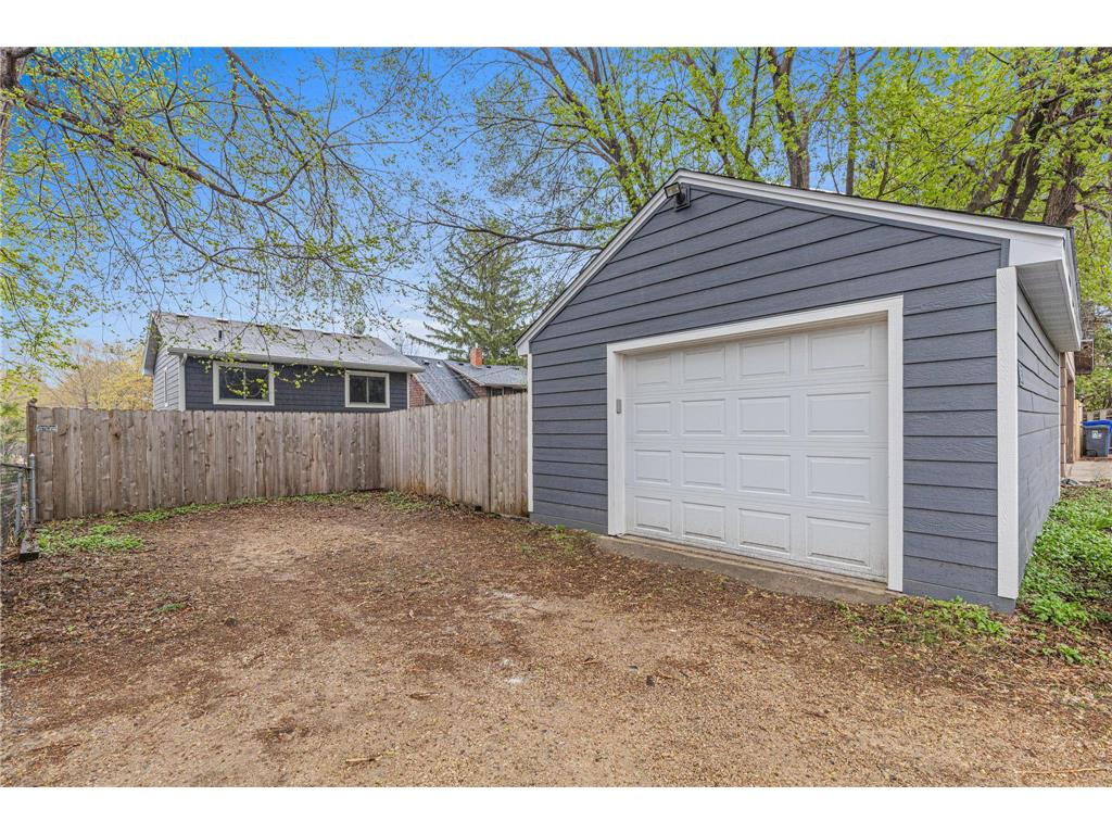 453 Pascal Street S Saint Paul MN 55105 7048885 image30