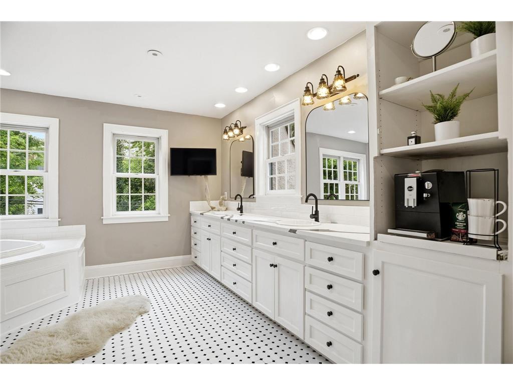 4530 Bruce Avenue Edina MN 55424 7089683 image32