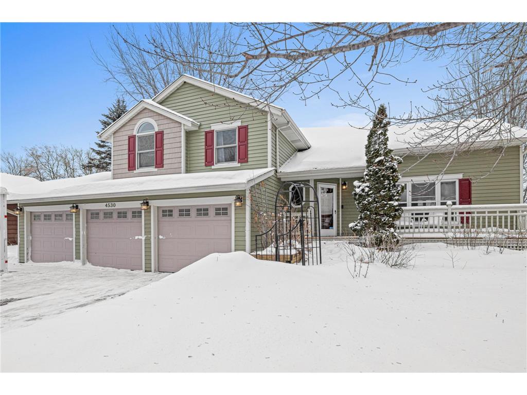 4530 Chatsworth Street N Shoreview MN 55126 6335973 image1