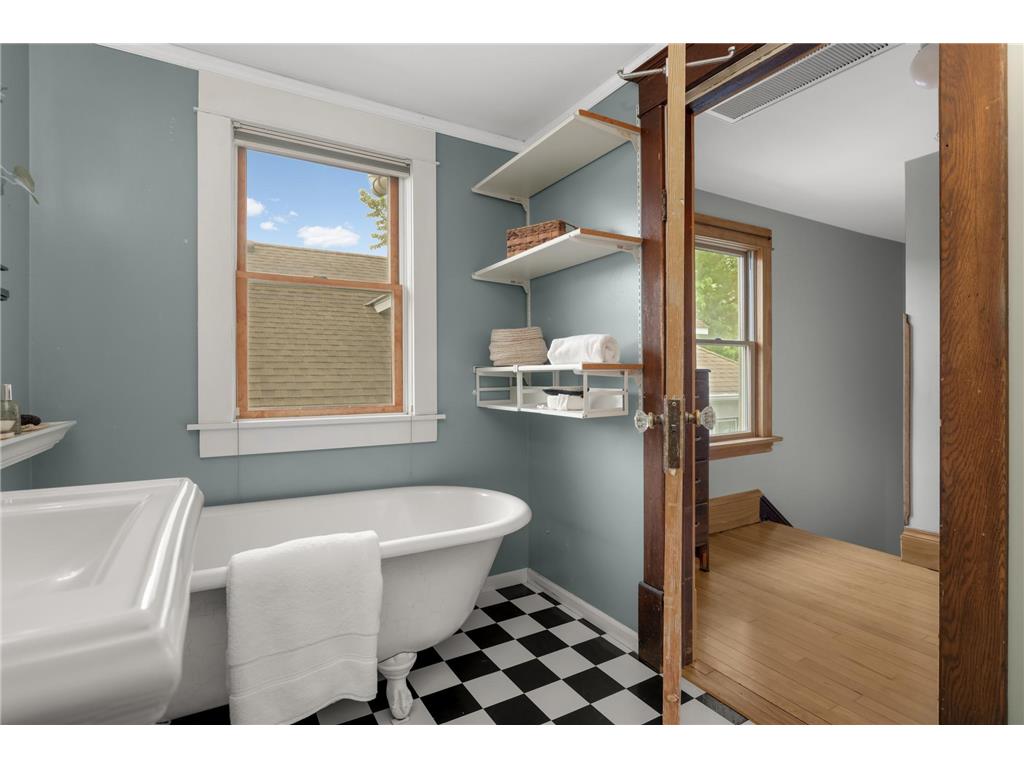 4531 Blaisdell Avenue Minneapolis MN 55419 7076897 image29