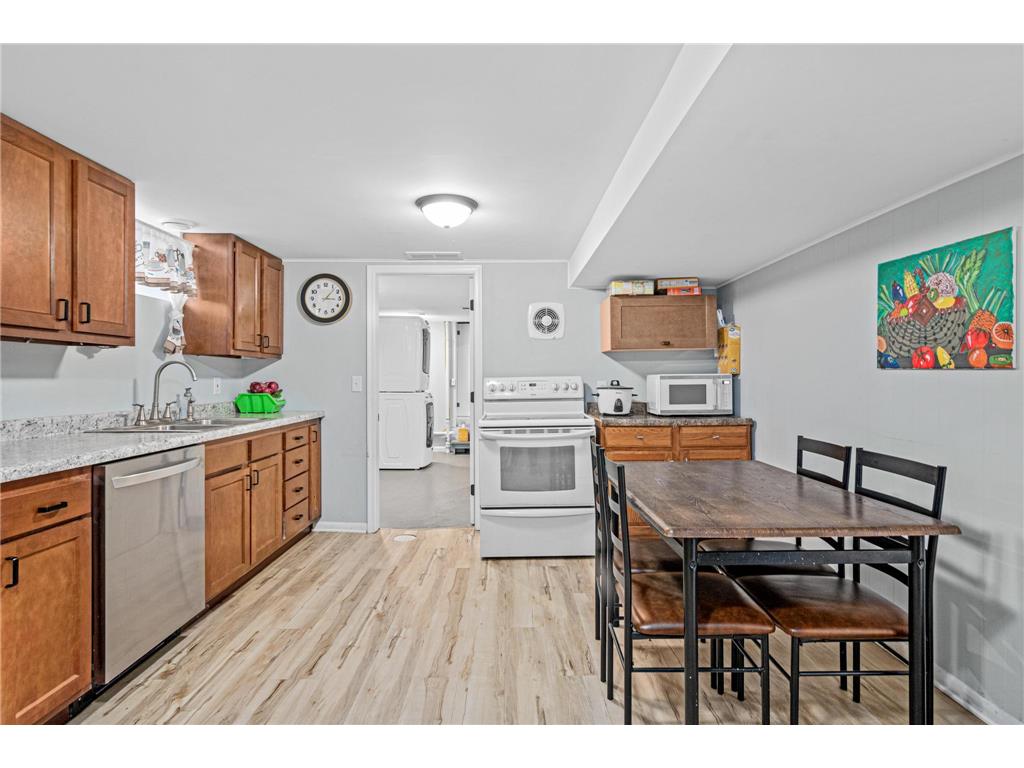 4531 France Avenue N Robbinsdale MN 55422 6821456 image12