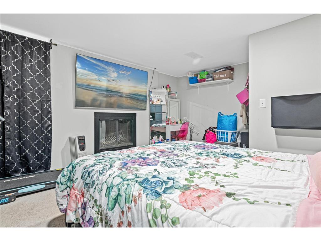 4531 France Avenue N Robbinsdale MN 55422 6821456 image23