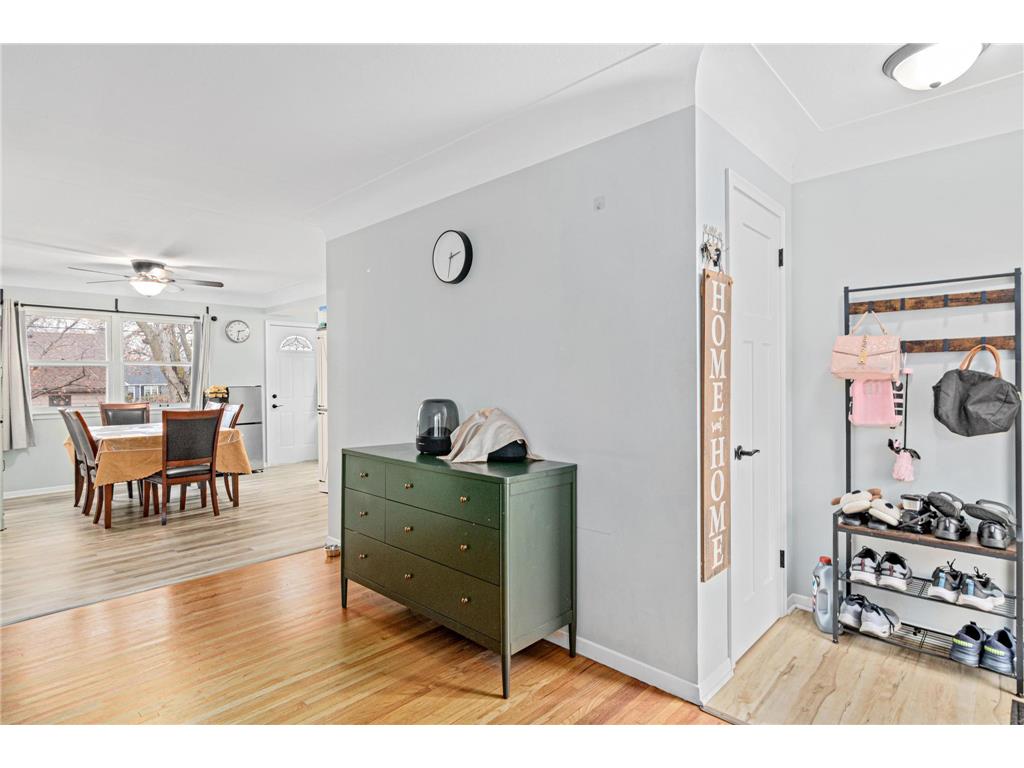 4531 France Avenue N Robbinsdale MN 55422 6821456 image8