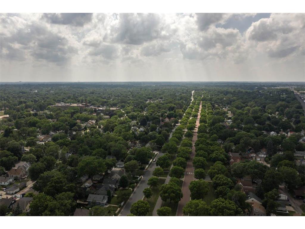 4531 Oliver Avenue N Minneapolis MN 55412 7039539 image31