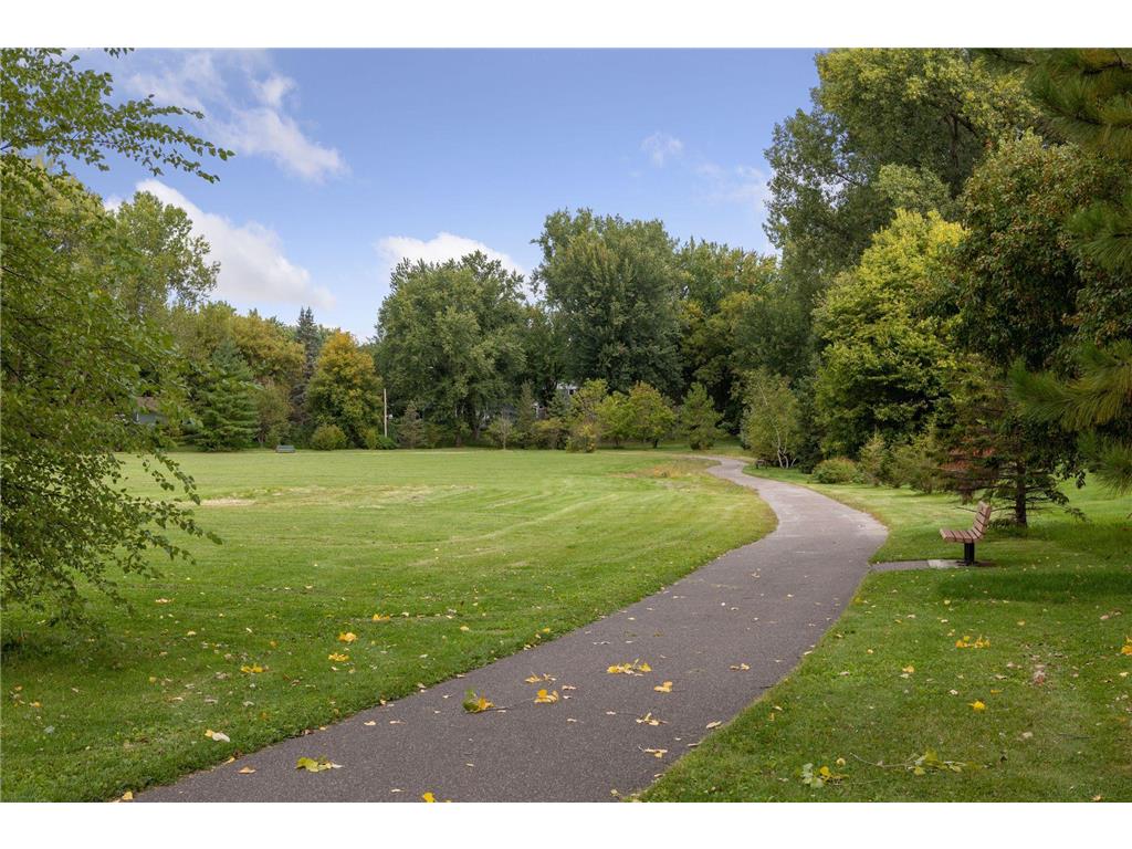 4532 Marlborough Court Minnetonka MN 55345 7042125 image48